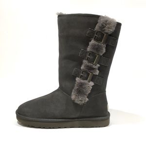 UGG KLEA BUCKLE BOOTS -CHARCOAL SUEDE / SHEEPSKIN TRIM -US 11 -NEW